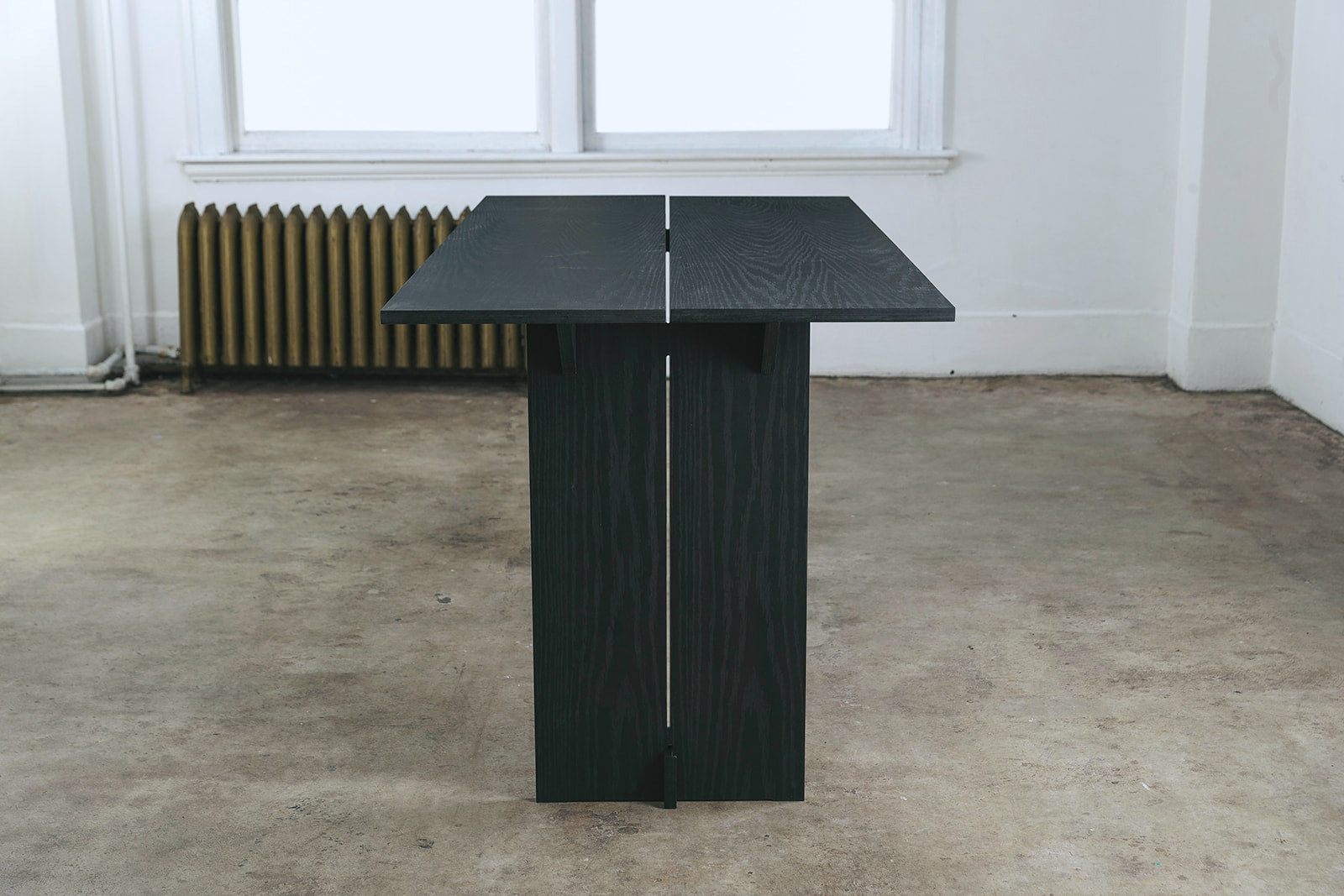 Ezra Dining Table