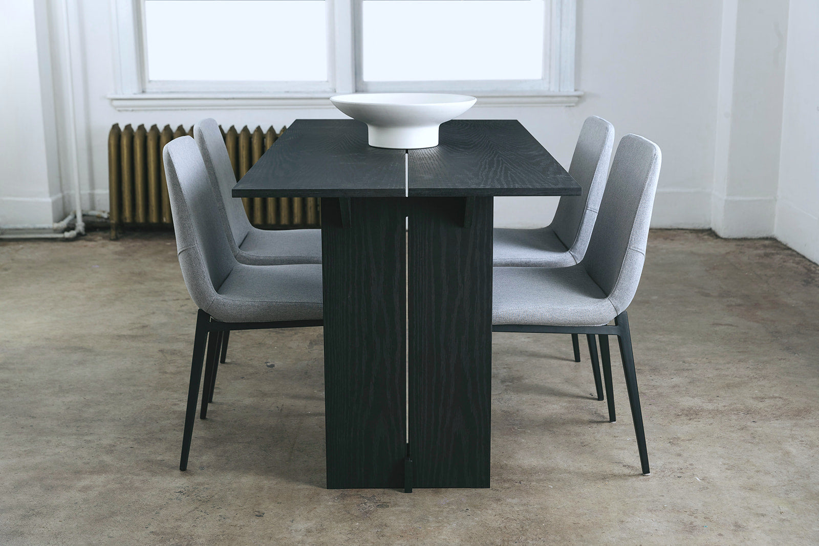 Ezra Dining Table