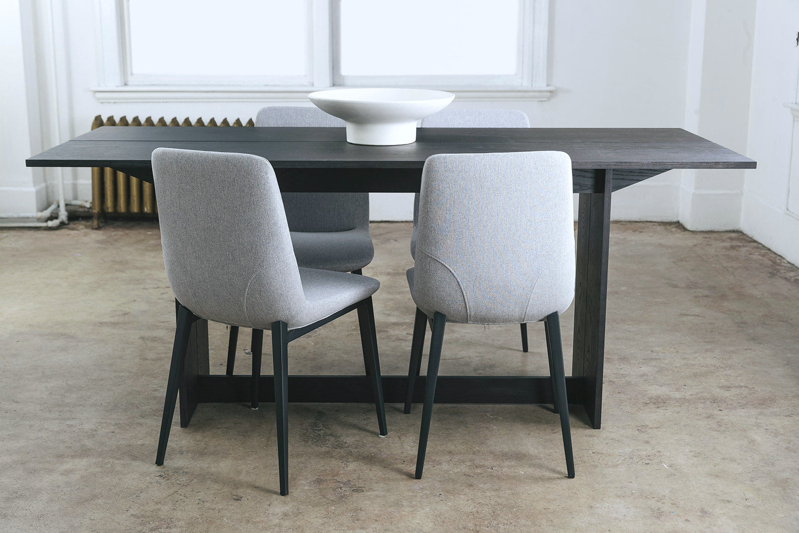 Ezra dining table and chairs 2025